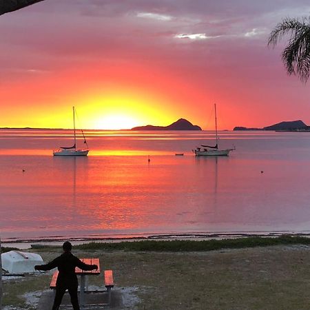 Salamander Beach Accommodation - Adults Only Salamander Bay Exteriér fotografie
